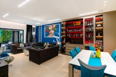 Apartment in Al Furjan, Dubai 2 bedrooms, 183 sq.m. № 95021 - photo 3