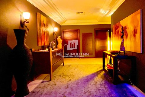 Villa in Garden Homes, Palm Jumeirah, Dubai 4 bedrooms, 557 sq.m. № 8760 - photo 17