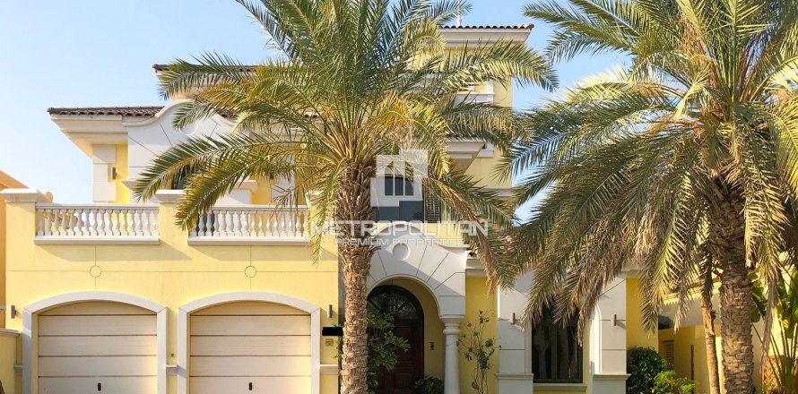 Villa in Garden Homes, Palm Jumeirah, Dubai 4 bedrooms, 557 sq.m. № 8760