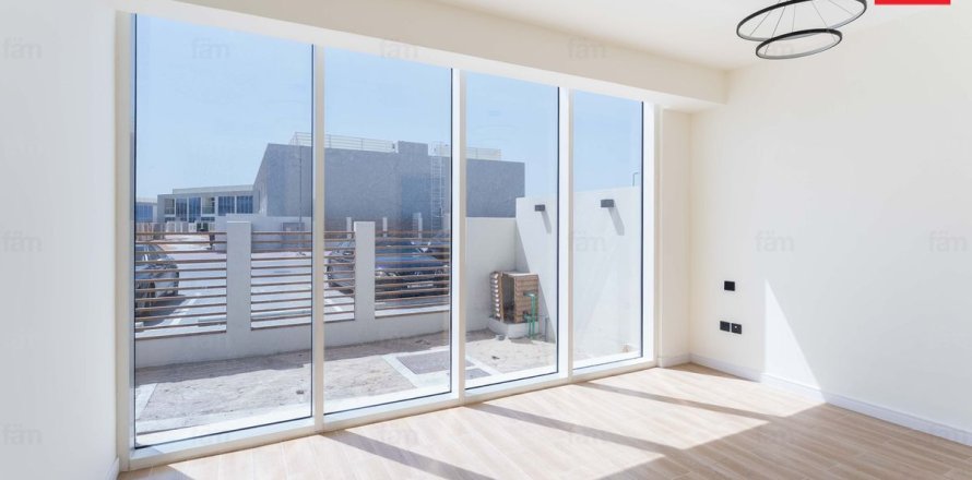 Maison de ville à Dubai, 3 chambres, 140.4 m², № 60580