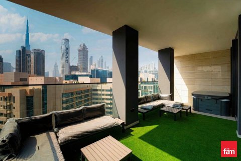 Снять в аренду квартиру в Бизнес-Бэе, Дубай: 2 спальни, 123.6м², № 60579 - фото 1