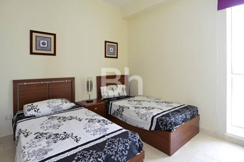 Снять в аренду квартиру в Дубай Марине, Дубай: 2 спальни, 113м², № 25055 - фото 13