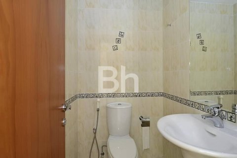 Снять в аренду квартиру в Дубай Марине, Дубай: 2 спальни, 113м², № 25055 - фото 9