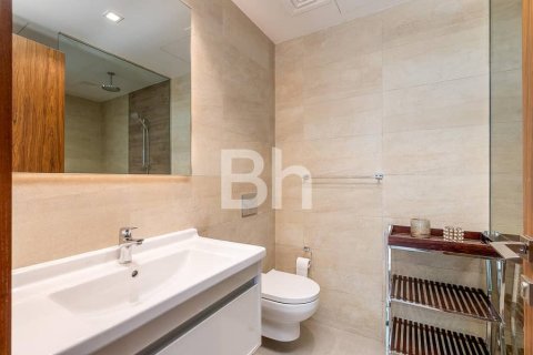 Apartment in Dubai Marina, Dubai 3 bedrooms, 164 sq.m. № 25056 - photo 6