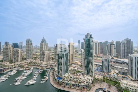 Apartment in Dubai Marina, Dubai 3 bedrooms, 164 sq.m. № 25056 - photo 5