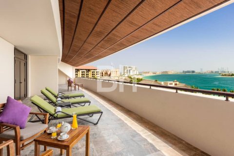 Hotel Apartment in Palm Jumeirah, Dubai 4 bedrooms, 450 sq.m. № 25053 - photo 7
