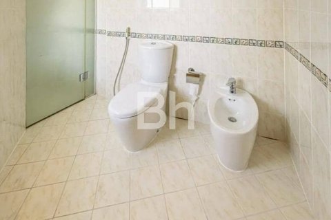 Apartment in Dubai Marina, Dubai 2 bedrooms, 143 sq.m. № 25054 - photo 5