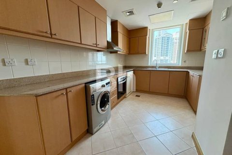 Apartment in Dubai Marina, Dubai 2 bedrooms, 143 sq.m. № 25054 - photo 1