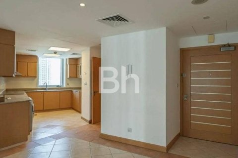 Apartment in Dubai Marina, Dubai 2 bedrooms, 143 sq.m. № 25054 - photo 9