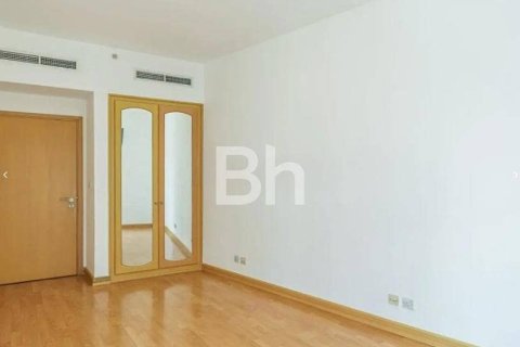 Apartment in Dubai Marina, Dubai 2 bedrooms, 143 sq.m. № 25054 - photo 4