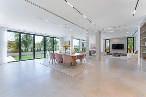 Купить виллу в Джумейра Гольф Эстейтс, Дубай: 5 спален, 562м², № 44246 - фото 6