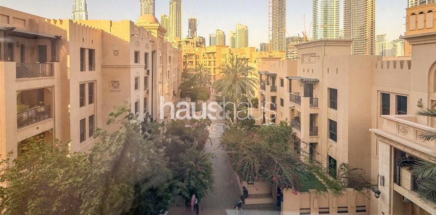 Apartment in Old Town, Dubai 2 bedrooms, 132 sq.m. № 44245
