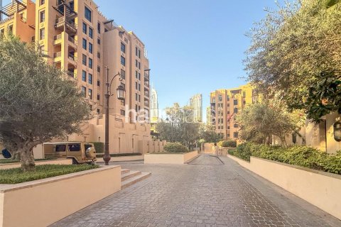 Apartment in Old Town, Dubai 2 bedrooms, 132 sq.m. № 44245 - photo 13