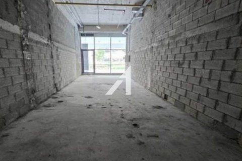 Tienda en Meydan One, Dubai, 47.4 m², № 64572 - foto 1