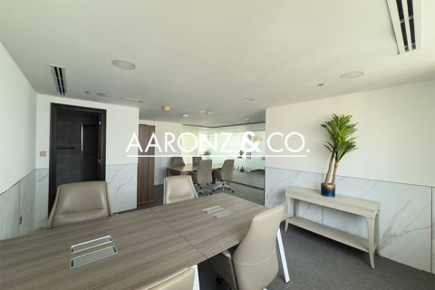 Office in Business Bay, Dubai 110 sq.m. № 94553 - photo 7