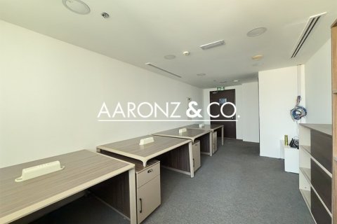 Office in Business Bay, Dubai 110 sq.m. № 94553 - photo 6
