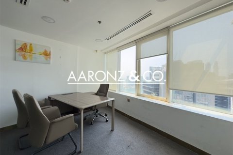 Office in Business Bay, Dubai 95 sq.m. № 94552 - photo 10