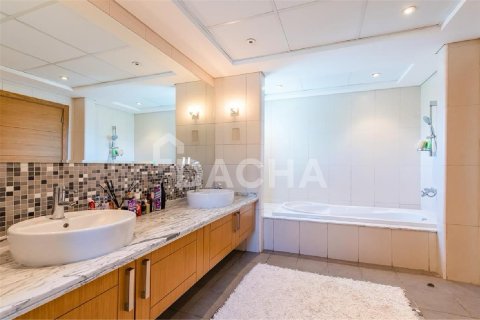 فيلا في Legacy, Jumeirah Park, دبي 5 غرف نوم , 750.2 م² رقم 6983 - صورة 4