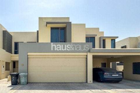 Villa en Maple at Dubai Hills Estate, Dubai Hills Estate, Dubai, 3 dormitorios, 195 m², № 45050 - foto 1