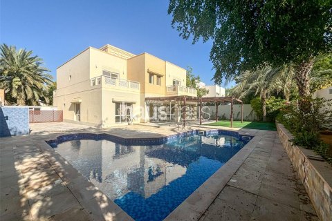 Villa à Meadows, Dubai, 6 chambres, 458 m², № 45046 - photo 22