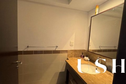 Apartment in 29 Burj Boulevard, Downtown Dubai (Downtown Burj Dubai), Dubai 1 bedroom, 75 sq.m. № 46850 - photo 11