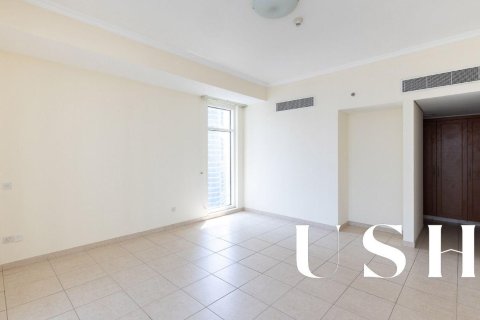 Apartment in Jumeirah Lake Towers, Dubai 2 bedrooms, 190 sq.m. № 46851 - photo 12
