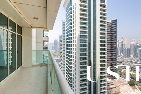 Apartment in Jumeirah Lake Towers, Dubai 2 bedrooms, 190 sq.m. № 46851 - photo 19