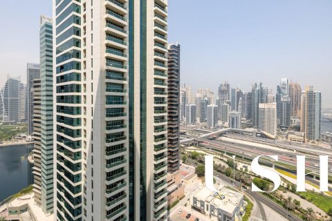 Apartment in Jumeirah Lake Towers, Dubai 2 bedrooms, 190 sq.m. № 46851 - photo 5