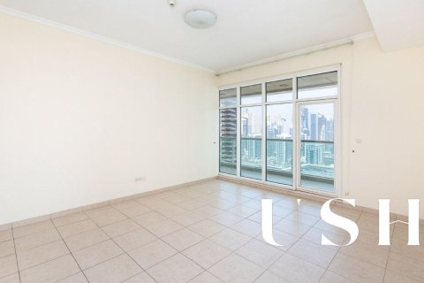 Apartment in Jumeirah Lake Towers, Dubai 2 bedrooms, 190 sq.m. № 46851 - photo 23