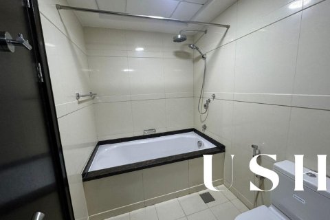 Apartment in Dubai Marina, Dubai 3 bedrooms, 201 sq.m. № 46849 - photo 19