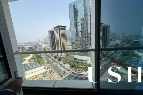 Apartment in Dubai Marina, Dubai 3 bedrooms, 201 sq.m. № 46849 - photo 21