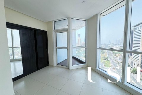 Apartment in Dubai Marina, Dubai 3 bedrooms, 201 sq.m. № 46849 - photo 11