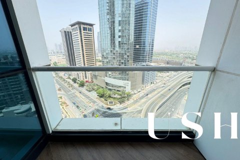 Apartment in Dubai Marina, Dubai 3 bedrooms, 201 sq.m. № 46849 - photo 15