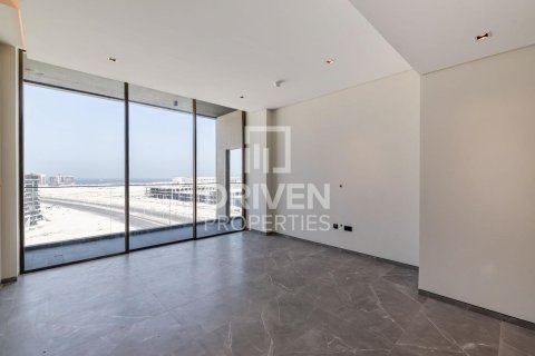 Apartment in Dubai 2 bedrooms, 177.54 sq.m. № 126870 - photo 9