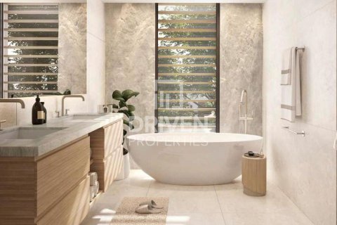 Villa in Dubai Land, Dubai 4 bedrooms, 288.93 sq.m. № 126872 - photo 19