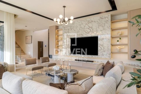 Villa in Golf Place, Dubai Hills Estate, Dubai 4 bedrooms, 676.71 sq.m. № 128072 - photo 3