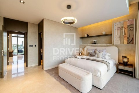 Villa in Golf Place, Dubai Hills Estate, Dubai 4 bedrooms, 676.71 sq.m. № 128072 - photo 17