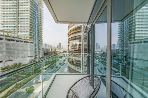 Apartment in EMAAR Beachfront, Dubai Harbour, Dubai 1 bedroom, 69 sq.m. № 14660 - photo 6