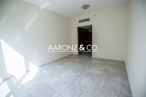 Снять в аренду квартиру в Дубай Марине, Дубай: 3 спальни, 266м², № 99602 - фото 9