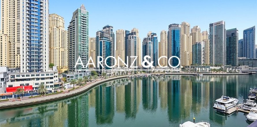 Apartment in Dubai Marina, Dubai 3 bedrooms, 266 sq.m. № 99602