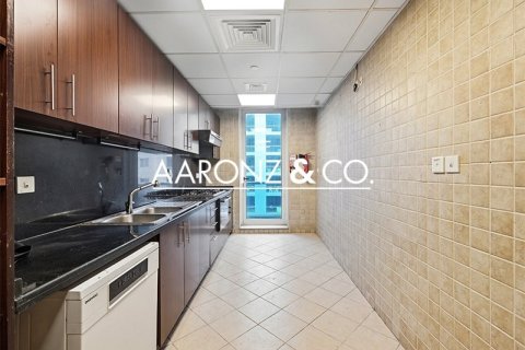 Apartment in Dubai Marina, Dubai 3 bedrooms, 266 sq.m. № 99602 - photo 11