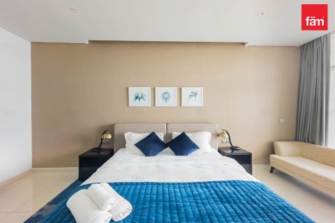 Apartment in Business Bay, Dubai 1 bedroom, 89.6 sq.m. № 104560 - photo 12