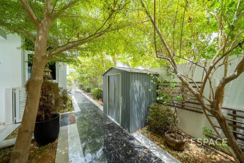 Купить таунхаус в Мудоне, Дубай: 4 спальни, 242м², № 61700 - фото 20