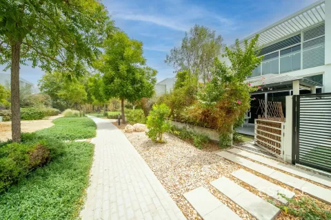 Купить таунхаус в Мудоне, Дубай: 4 спальни, 242м², № 61700 - фото 18