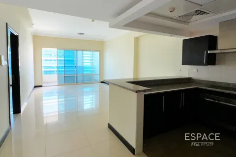 Купить квартиру в Джумейра Лейк Тауэрс, Дубай: 1 спальня, 73м², № 61703 - фото 2