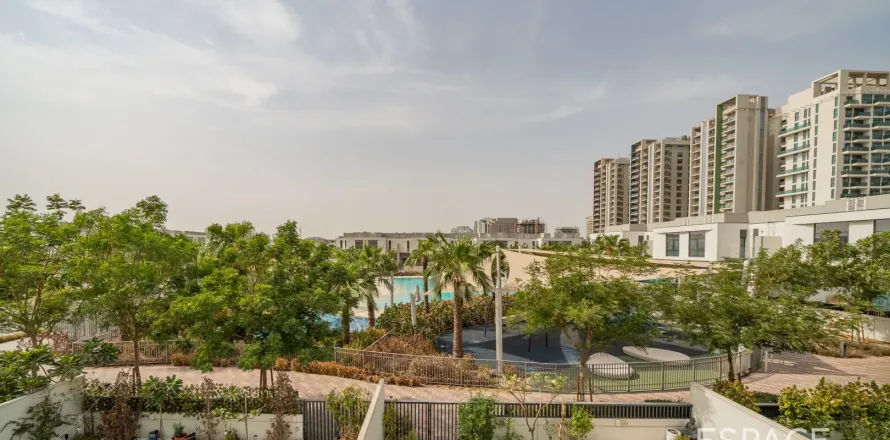 Таунхаус в Al Furjan, Дубай, 3 спальни, 261м², № 61699