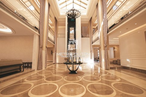Villa in Emirates Hills, Dubai 7 bedrooms, 1750 sq.m. № 15001 - photo 2
