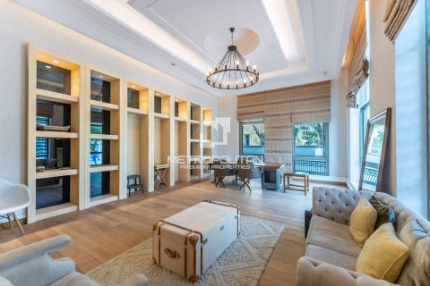 Купить виллу в Emirates Hills, Дубай: 6 спален, 1750м², № 15001 - фото 9