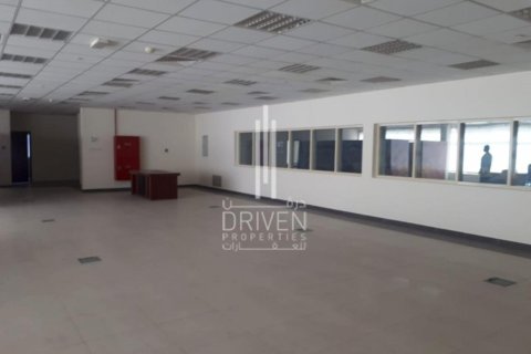 Warehouse in Jebel Ali, Dubai 6456.76 sq.m. № 134159 - photo 11