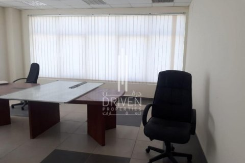 Warehouse in Jebel Ali, Dubai 6456.76 sq.m. № 134159 - photo 8